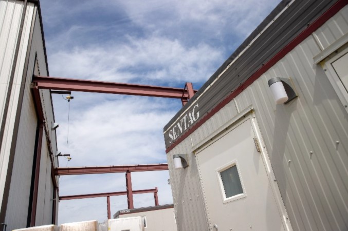 Trailers and modular buildings